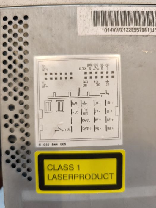 Vând radio cd VW model RNS300