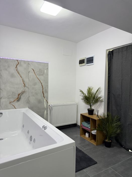 Apartament in regim hotelier cu jacuzzi