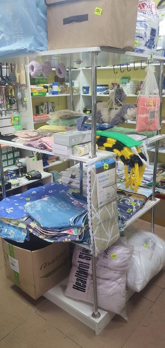 Ветрины, стелажи