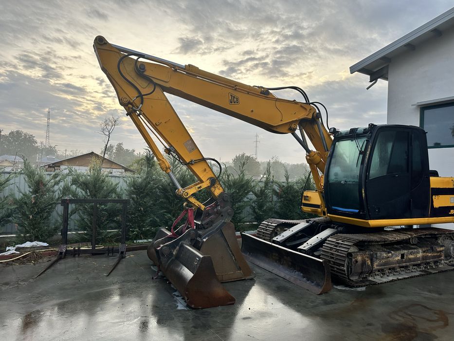 Excavator JCB 2012