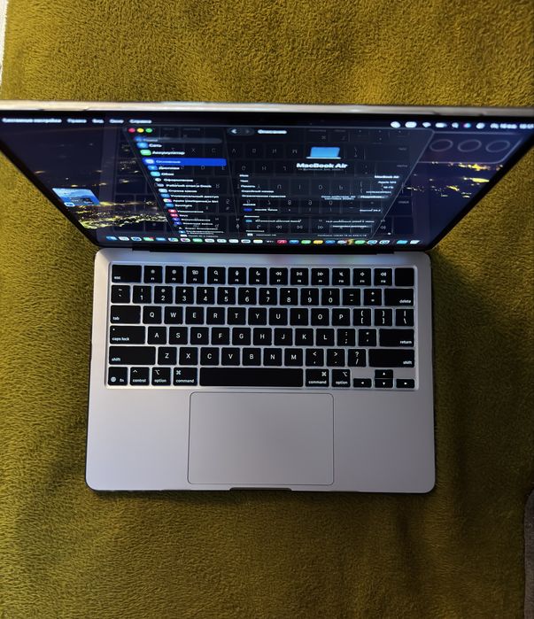 СРОЧНО Продам MacBook Air