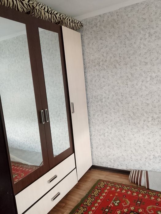 Продам 2 комн общежитие