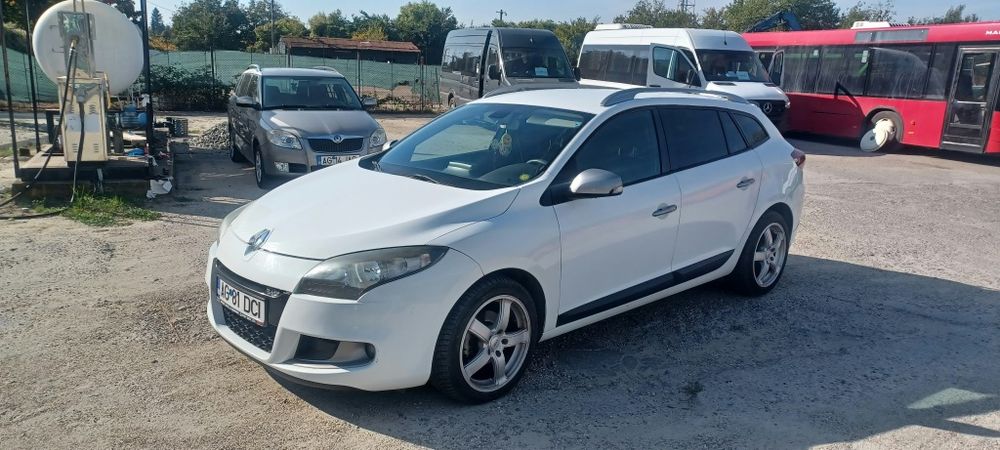 Vând Megane 3 GT Line