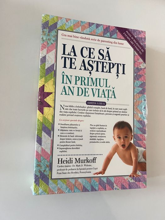 Carte La ce sa te aștepți în primul an de viață