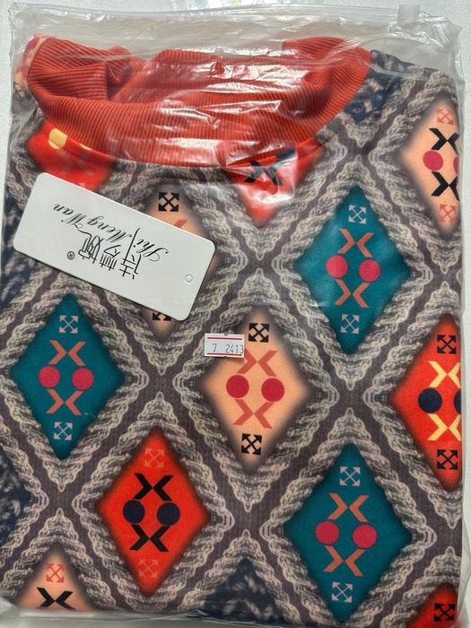 Красивая теплая кофта