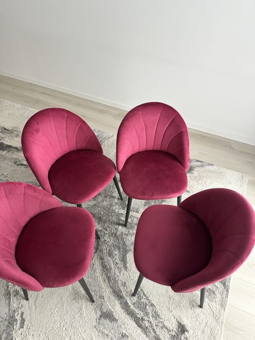 Set 4 scaune catifea fuchsia / dining modern – stare excelentă