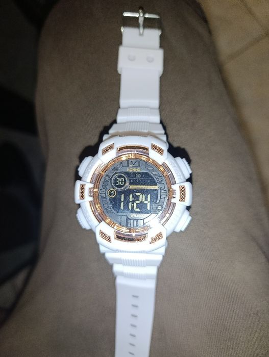 Часовник Honhx  (бял)