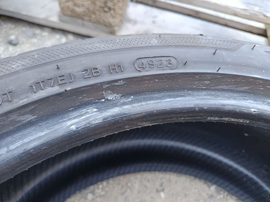 275 35 ZR 20 102Y Hankook Дот4923