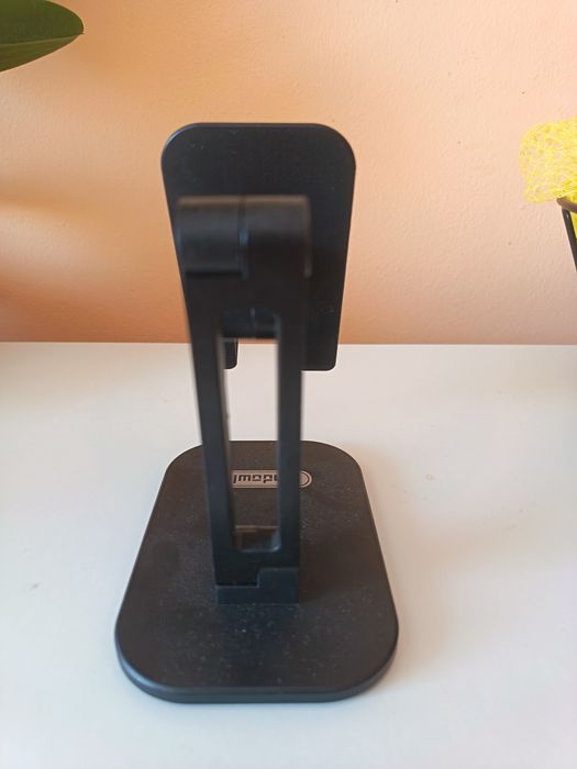 Suport universal pentru telefon