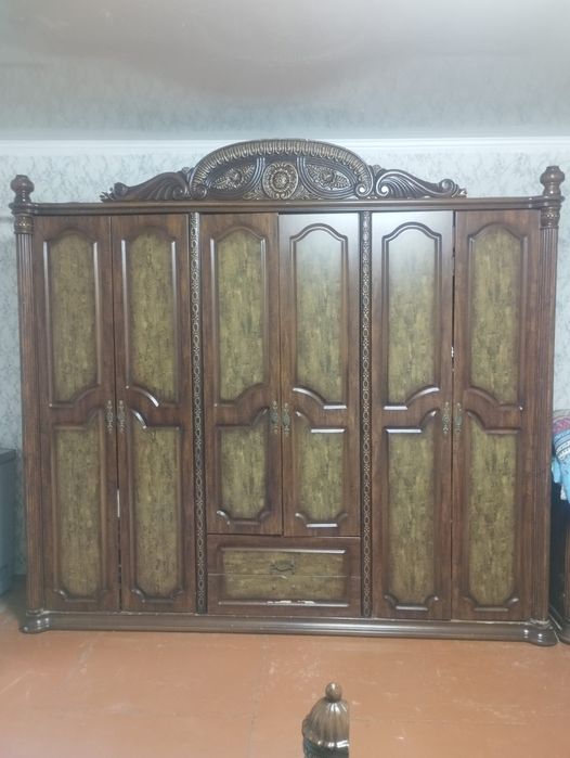 Спальный гарнитур в хорошем состоянии