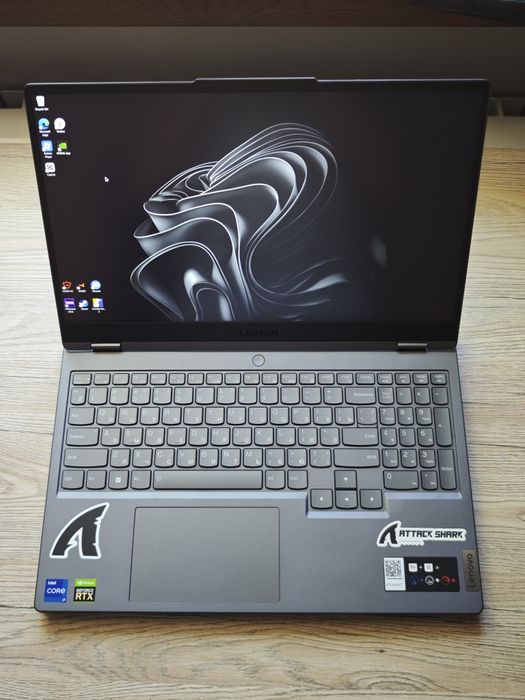 Lenovo Legion 5 / RTX 3060 / 16GB / 1TB SSD / WQHD 165Hz