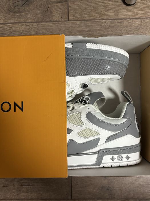 LV Skate Grey ( 40 ; 41 )