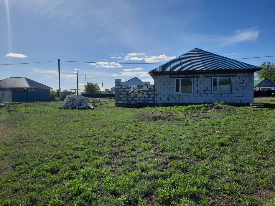 Срочно продам дом пригороде