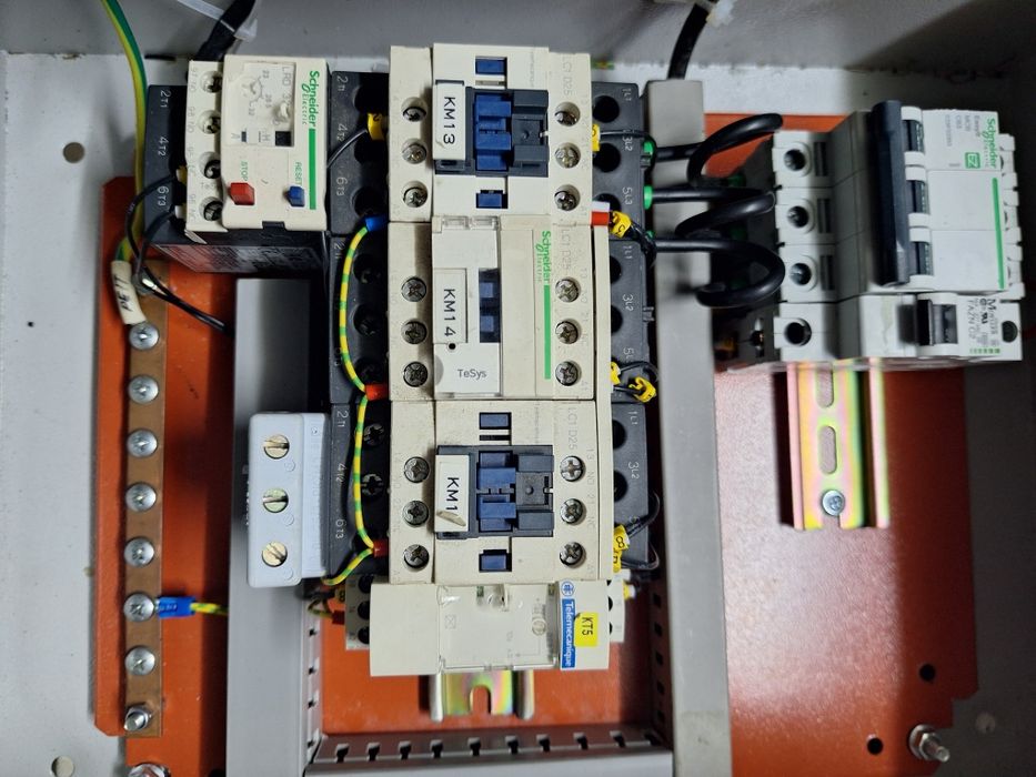 Pornire motor electric -stea-triunghi