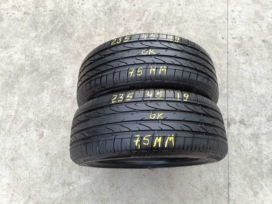 Doua anvelope de vara 235 45 19 bridgestone dueler HP 7,5 mm