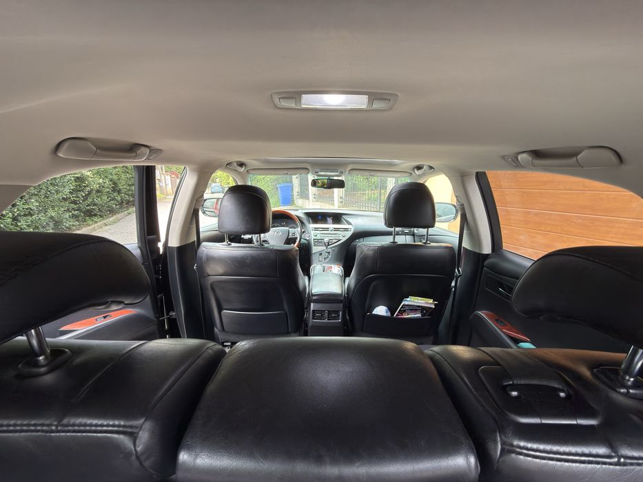 Lexus RX 450h 2011г 196500км