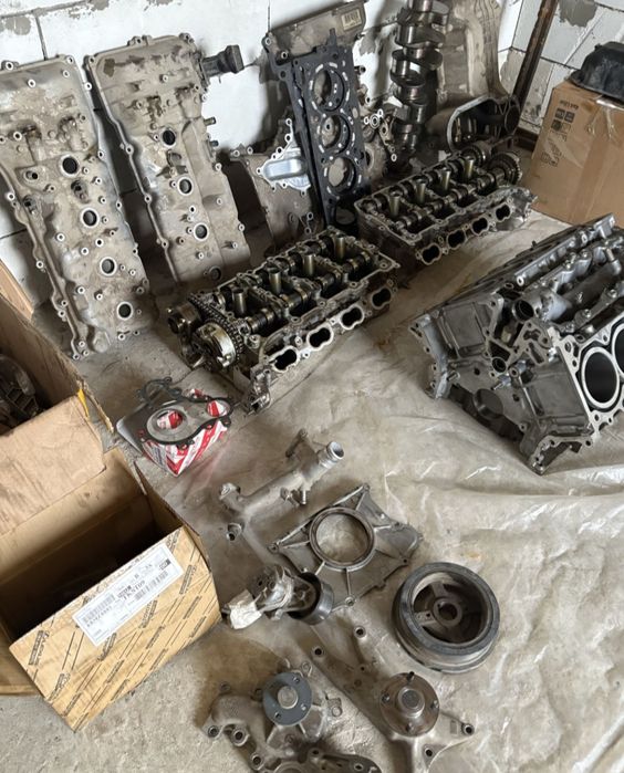 Продам мотор тойота лэнд крузер 200