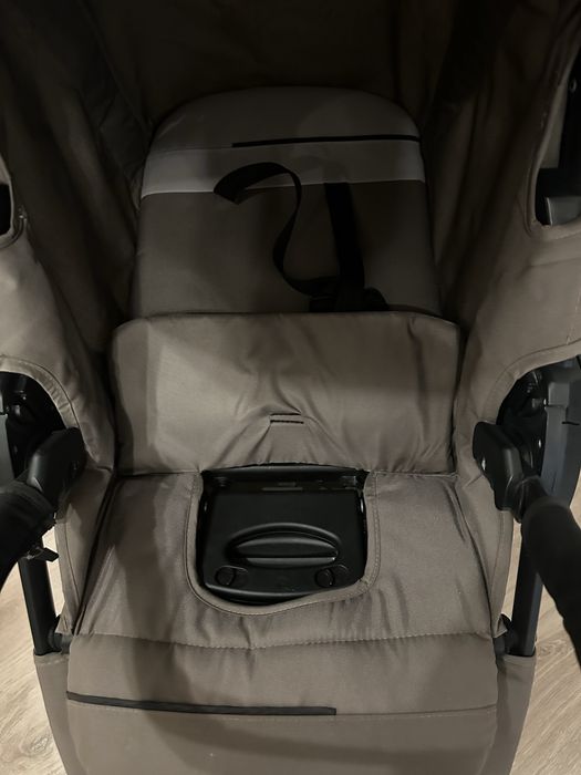 Каляска Chicco для девочке и мальчиков