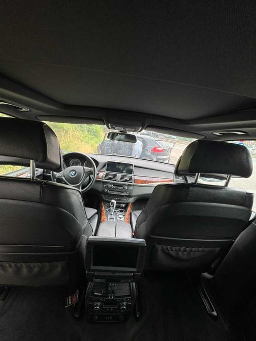 BMW X5 E70 4.8i Газ