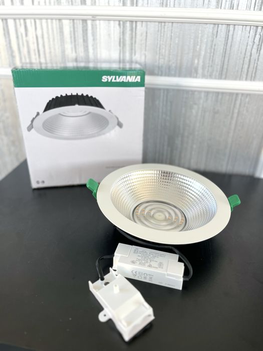 Lot Spoturi Industriale Sylvania Insaver Slim UGR19 IP44 205 2300lm