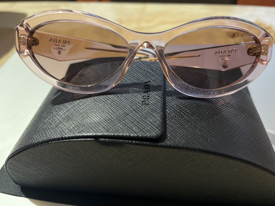 Ochelari de soare Prada