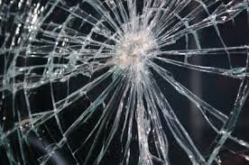 Reparatii termopane, plase insecte,geam termopan