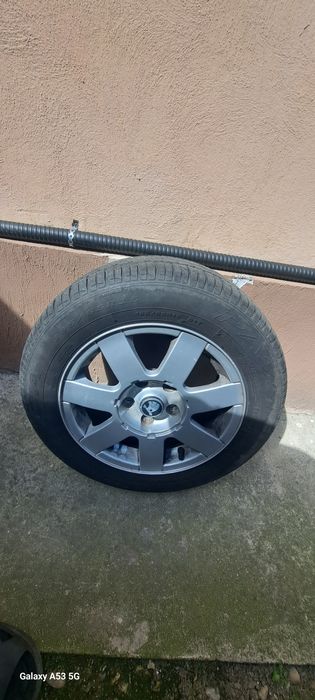 Vând jante auto cu anvelope vară  195/65 R15