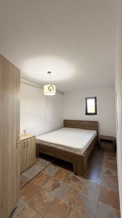 Inchiriez apartament •BLOC NOU