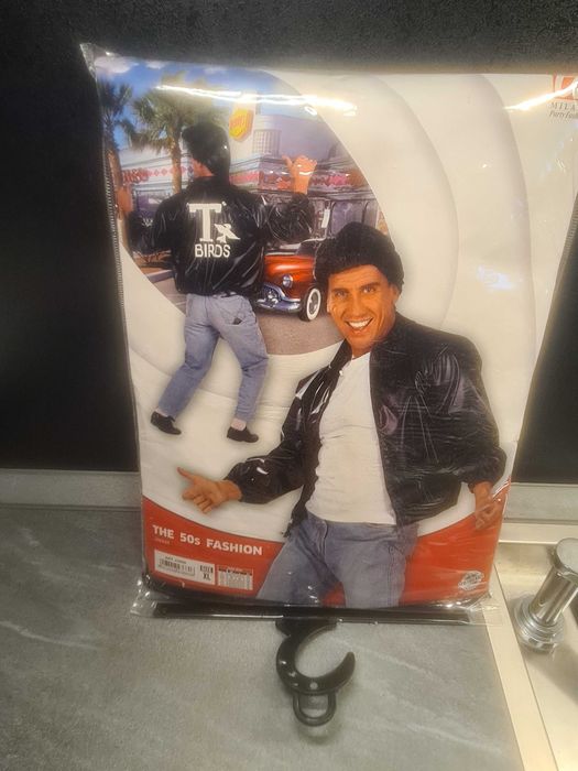 Костюм за парти - рок яке