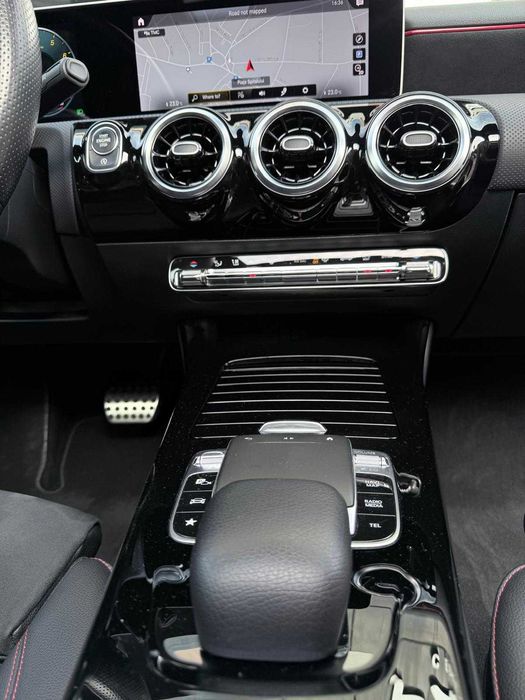 Mercedes A180 - AMG Line - 2019 - Automat - Panoramic