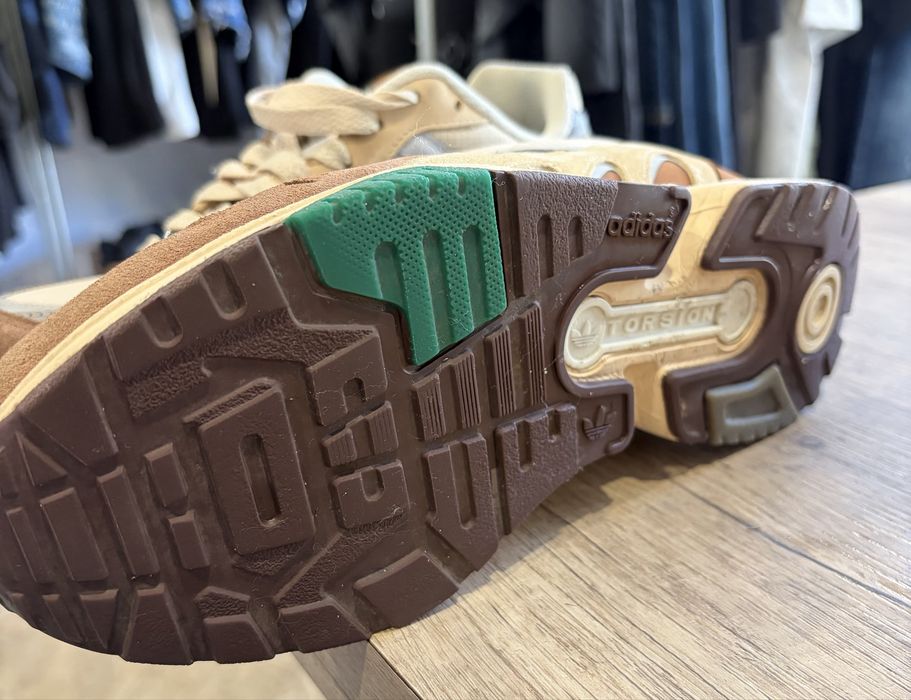 Маратонки adidas Torsion