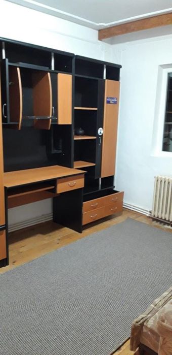 Apartament de inchiriat  2 camere, etaj parter, zona Galata