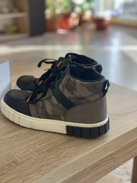 Зимни боти Oliver