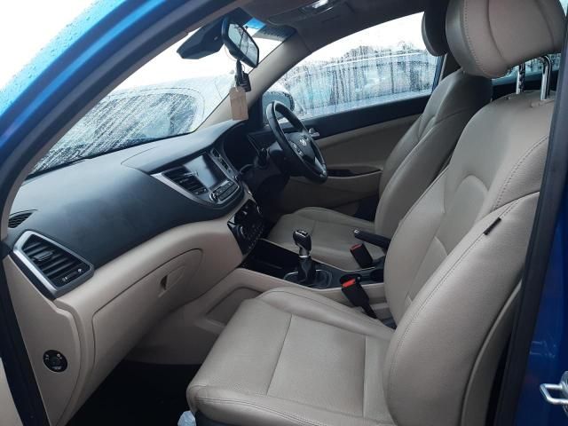 Dezmembrez Hyundai Tucson 3