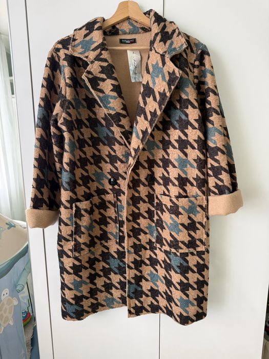 Стилно есенно/зимно палто на едри шарки (houndstooth)