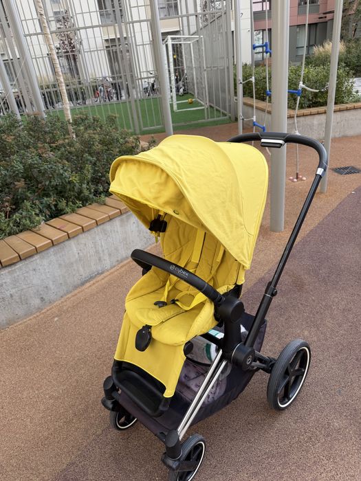 Шикарная cybex priam в редком горчичном цвете