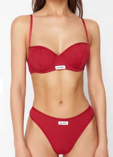 Нов комплект бельо Trendyol S