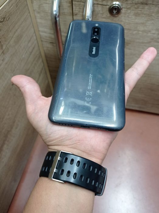 Redmi 8 4/64GBGB