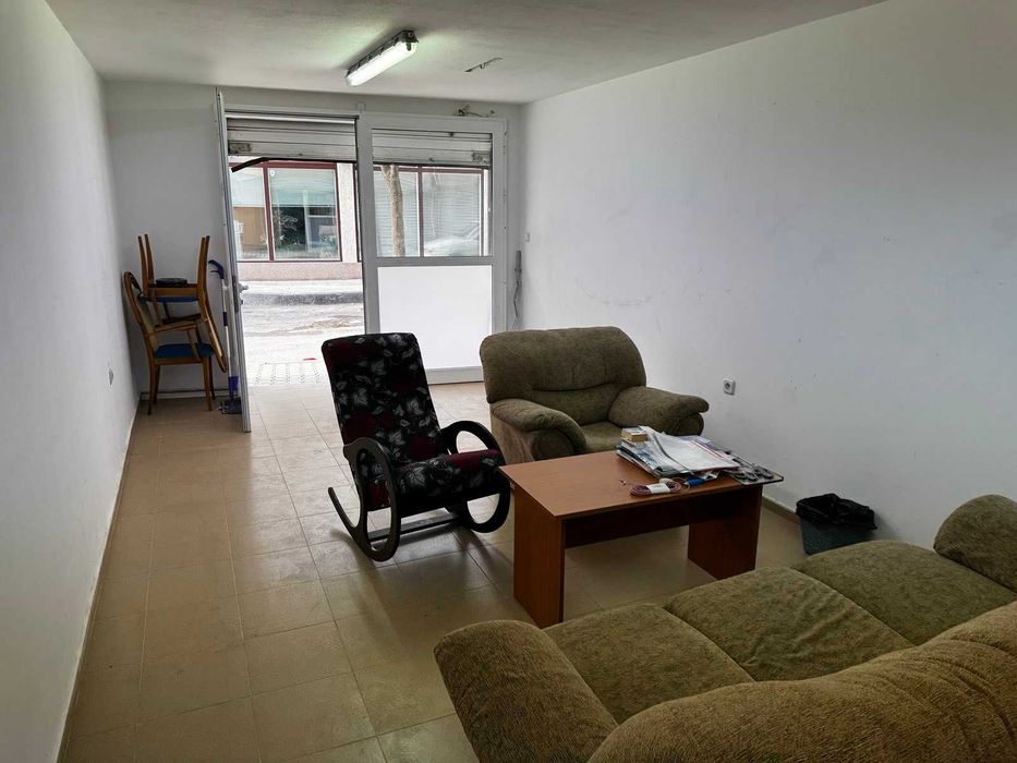 Дава се под наем Склад в Сливен, Център - 25 кв.м за 129.54 € - Снимка #3