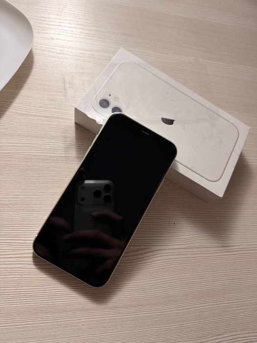 Iphone 11,коробкасы бар,ремонтта болмаған