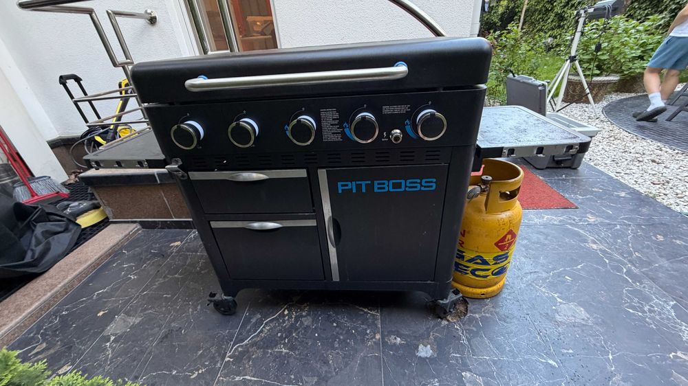 Plita PIT BOSS 5 arzatoare varf de gama si accesorii