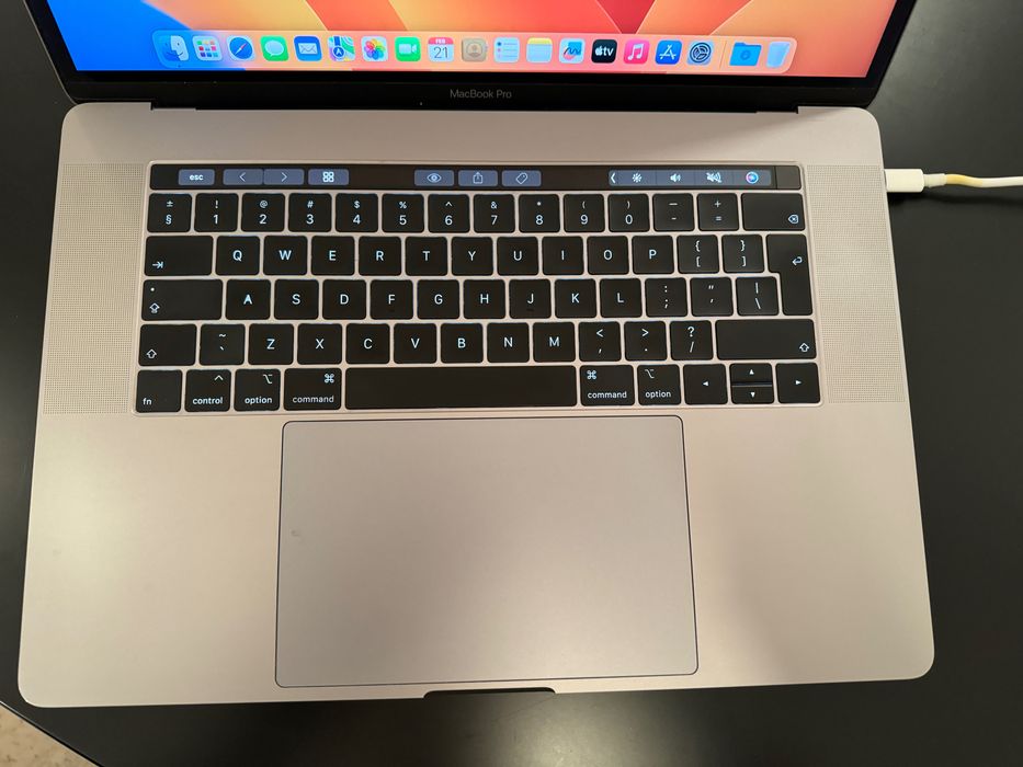 Macbook Pro 16”, 2019, touchbar, Intel i9, 32Gb ram, 512 SSD