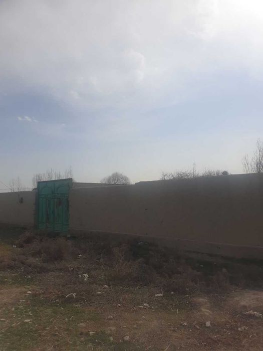 Bo`lib to`lashga yer joy sotiladi