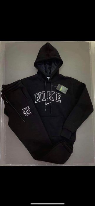 Дамски екип