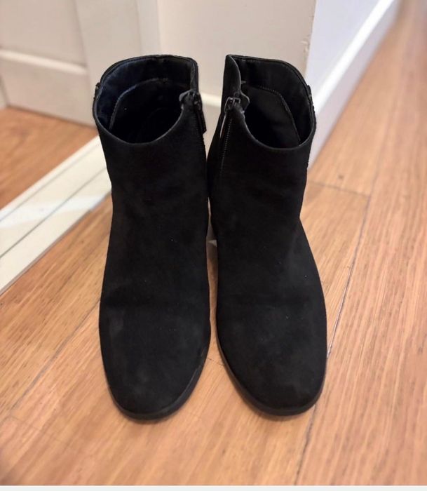 Botine imitatie de piele marimea 38