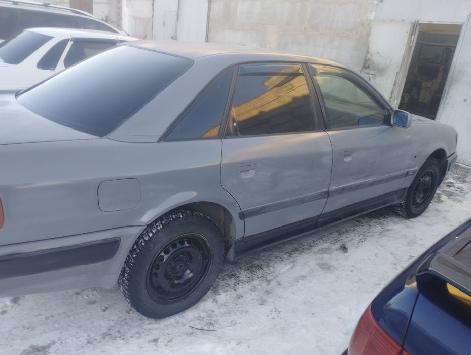 Ауди 100 с4 2.0 л
