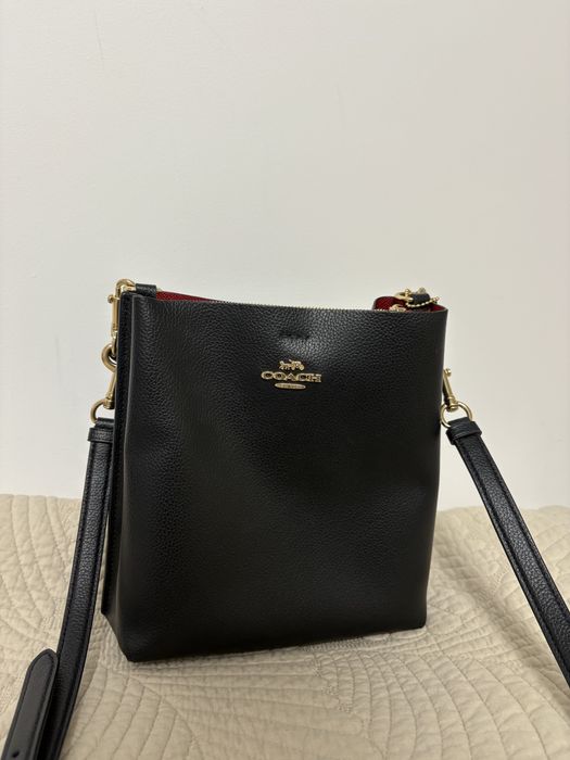 Продам сумку Coach в идеальном состоянии