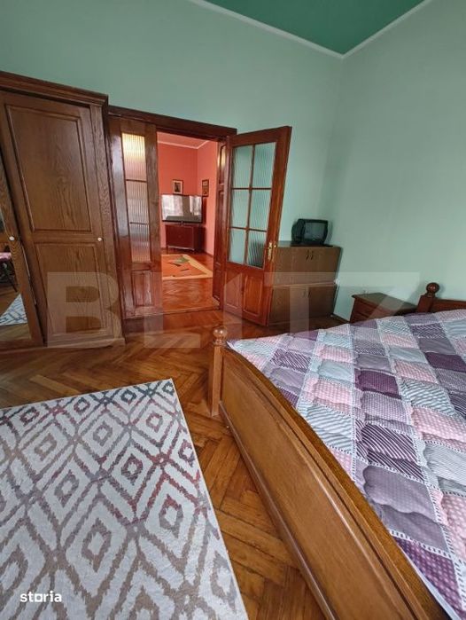 Casa de vanzare, 240 mp, zona Centru