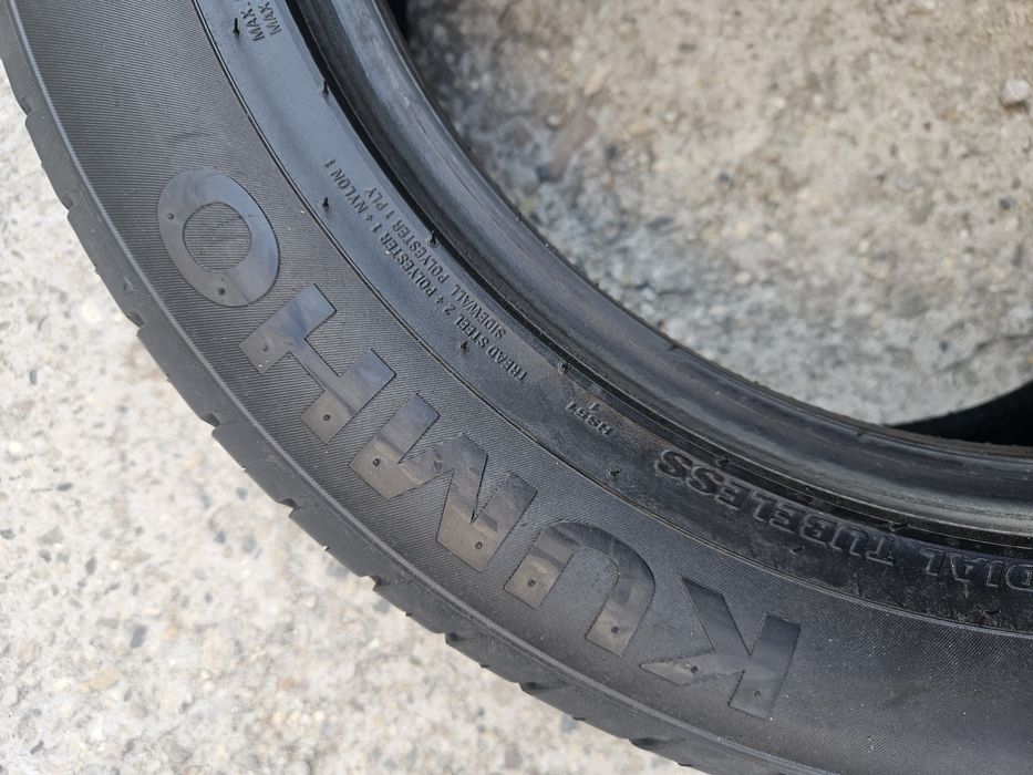 Гуми 215/55/17 Дот19