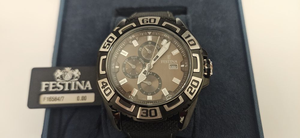 Ceas Festina F16584/7 nou